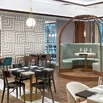 Hotel Metropolo By Golden Tulip 4*
