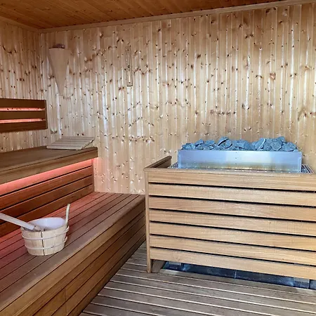 Metropolo By Golden Tulip 4*