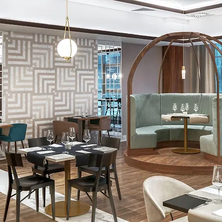 Hotel Metropolo By Golden Tulip 4*