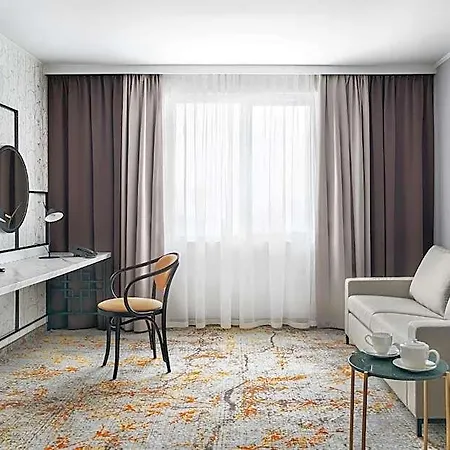 Metropolo By Golden Tulip Hotel