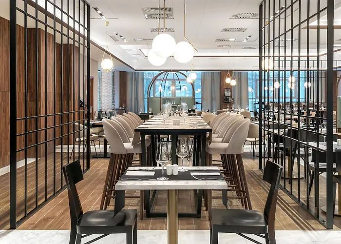 Hotel Metropolo By Golden Tulip 4*