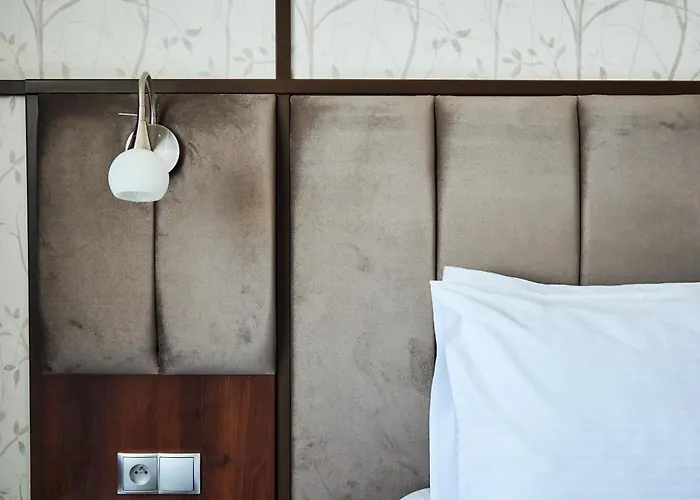 Metropolo By Golden Tulip