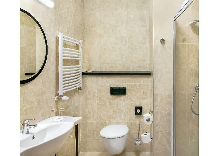 Metropolo By Golden Tulip 4*