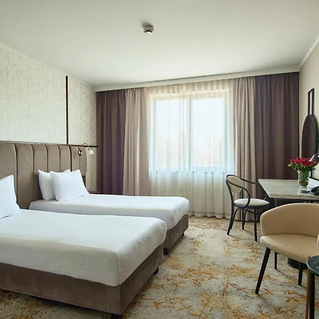 Metropolo By Golden Tulip 4*