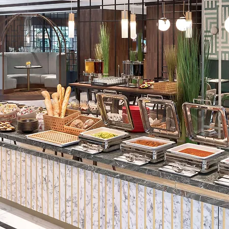 Hotel Metropolo By Golden Tulip Krakov