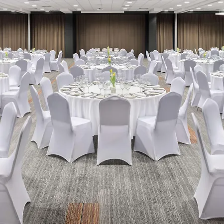 Metropolo By Golden Tulip 4*