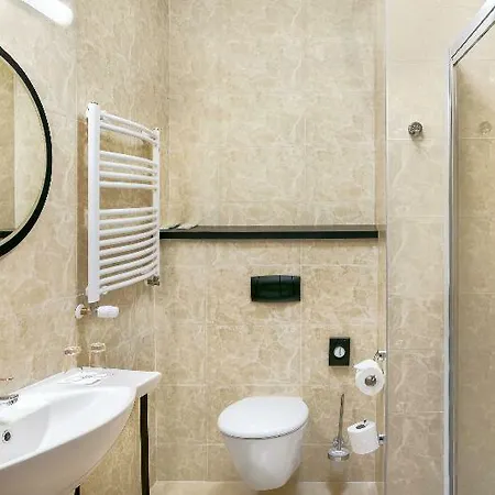 Metropolo By Golden Tulip 4*