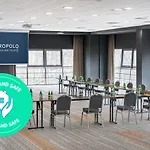 Metropolo By Golden Tulip