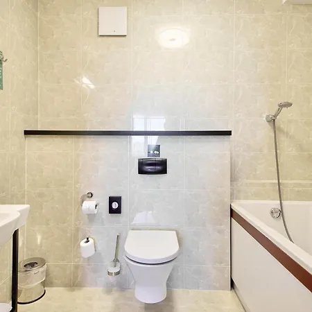 Metropolo By Golden Tulip Hotel Cracóvia